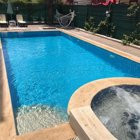Private Pool 4-bedroom Villa