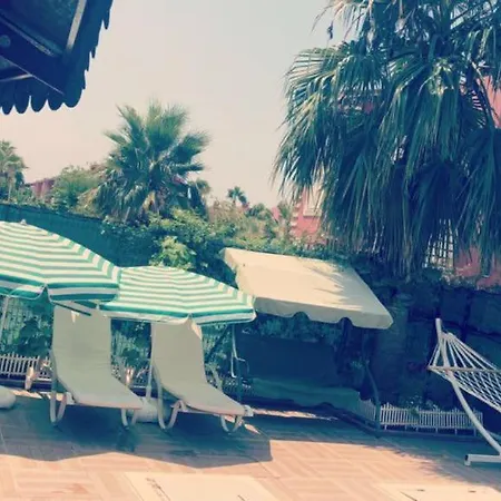 Private Pool 4-bedroom Villa *